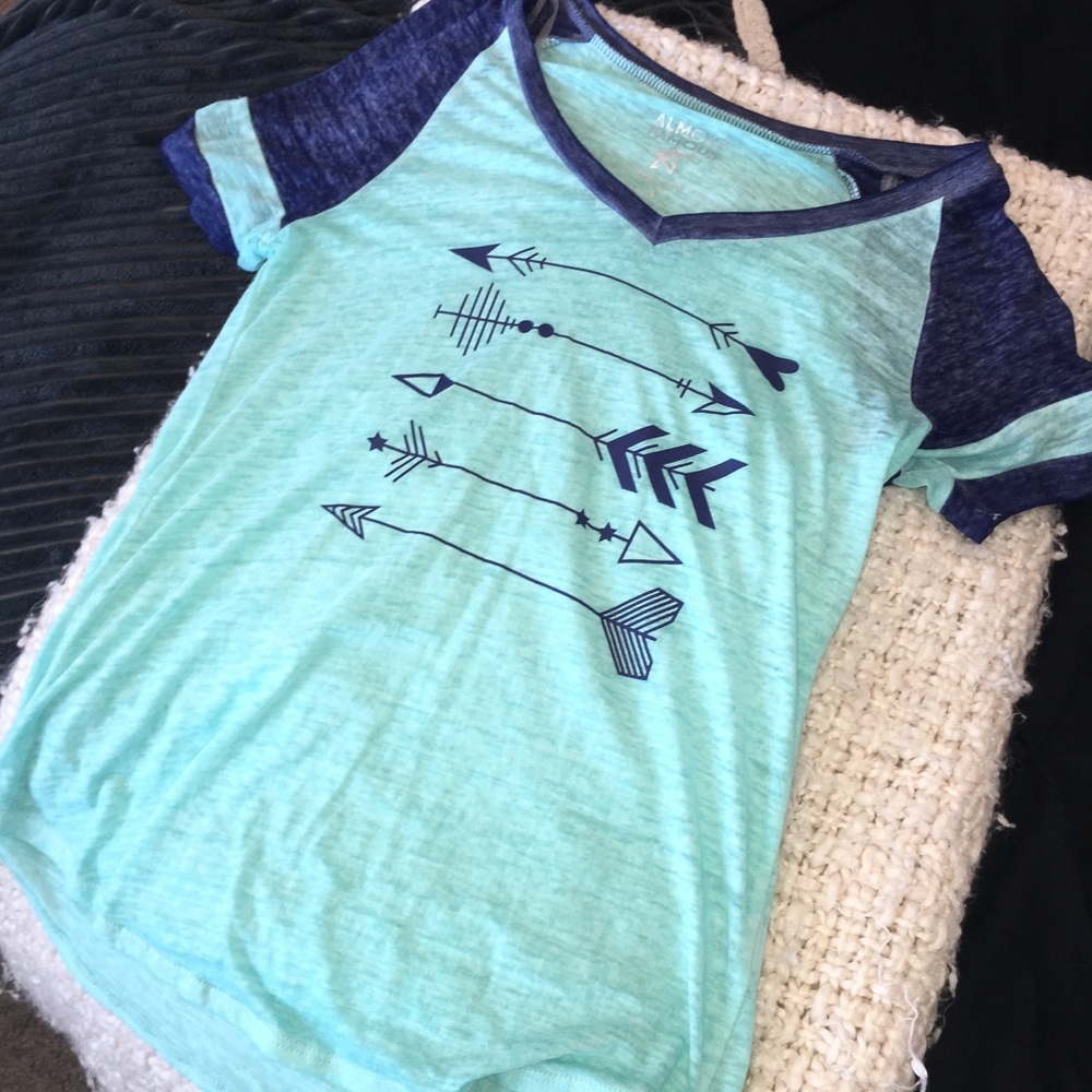 Cute Arrow T-shirt